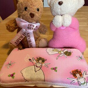 BABY WIPES CASE AND 2 SMALL STUFFED BEARS